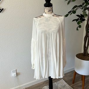 Free People- Pheasant Top - Cold Shoulder- Puffy Sleeves
